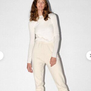 James Street Co. James Jogger Color Cream Cherrywood Size Small